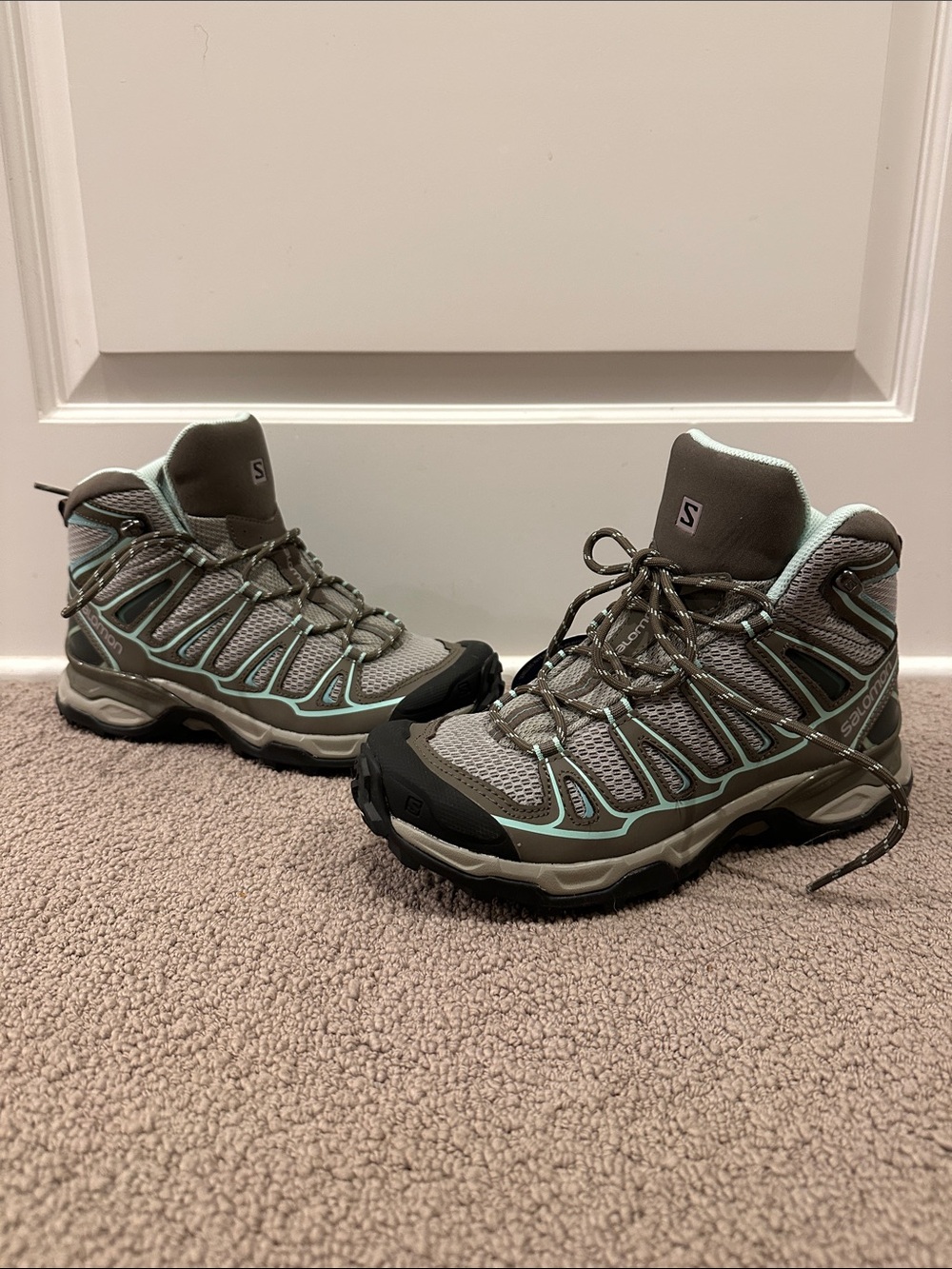 New Salomon X Ultra Mid 2 GTX Goretex Ortholite grip trail sneaker hiking boots